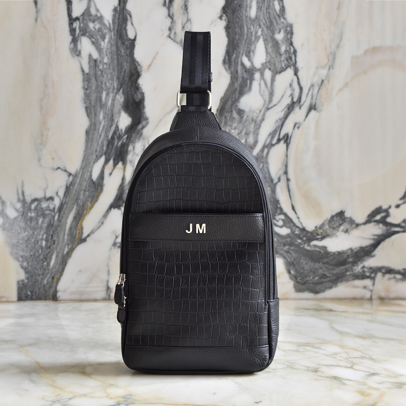 SHOULDER STRAP