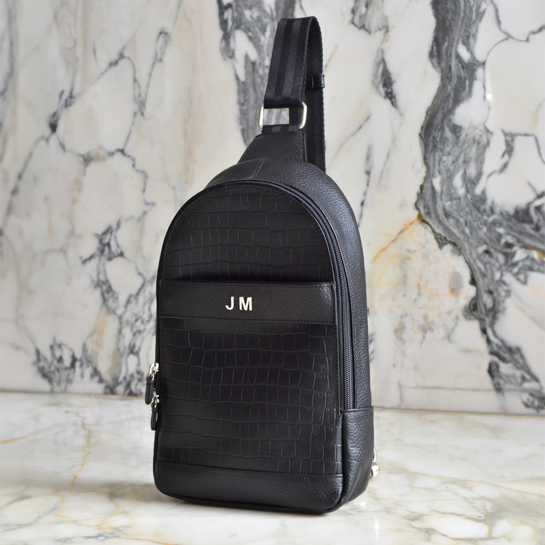 SHOULDER STRAP