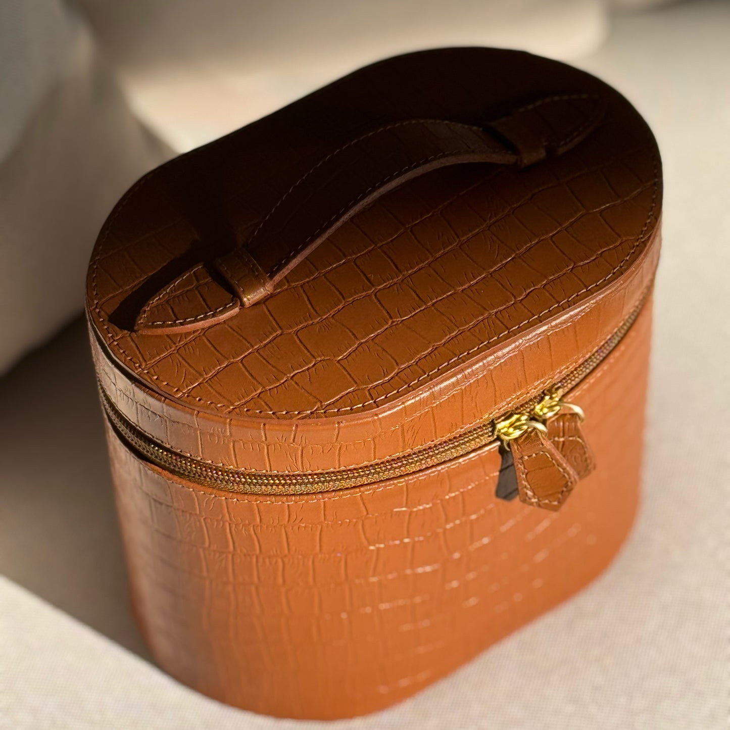 ROMINA TOILETRY BAG + GIFT JEWELRY BOX