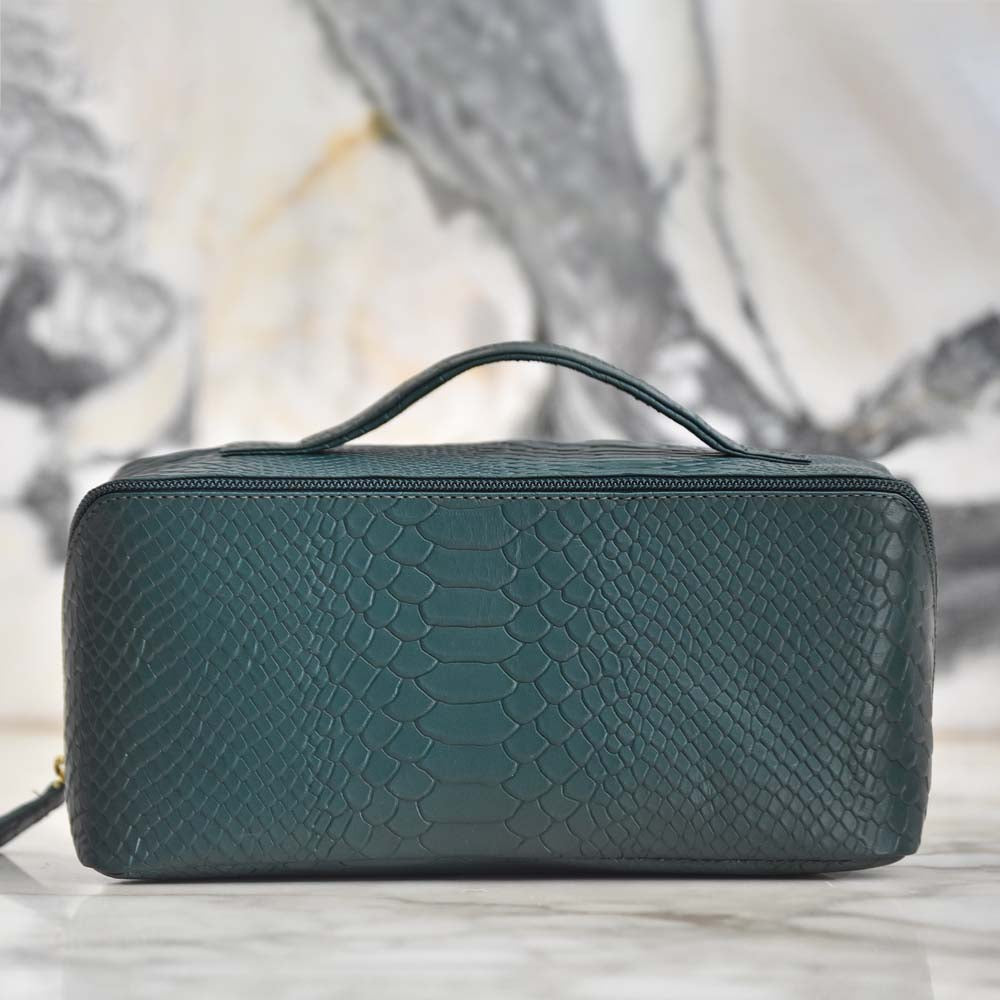 Ladies' Toiletry Bag + Gift Card Holder