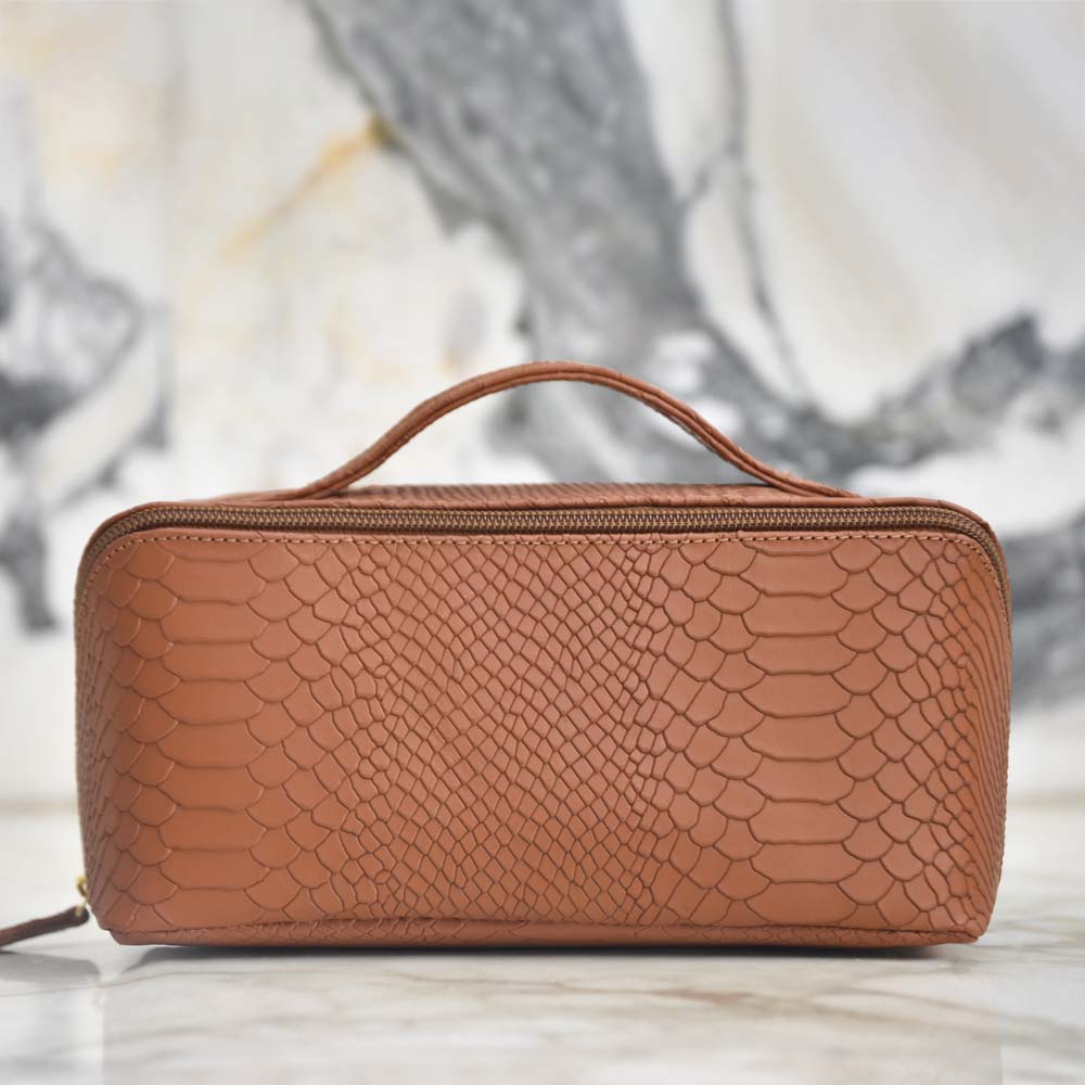 Ladies' Toiletry Bag + Gift Card Holder