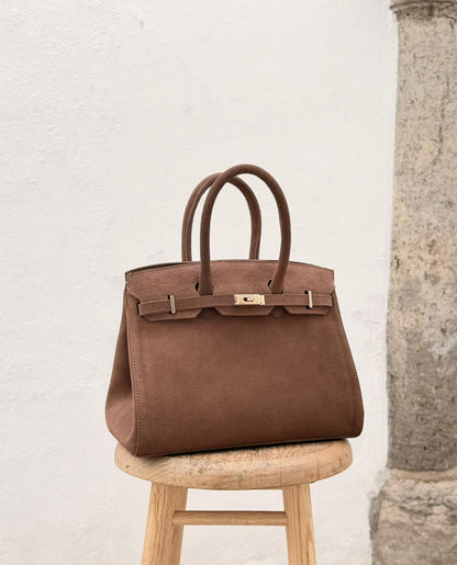 ISABELA CHICA GAMUZA